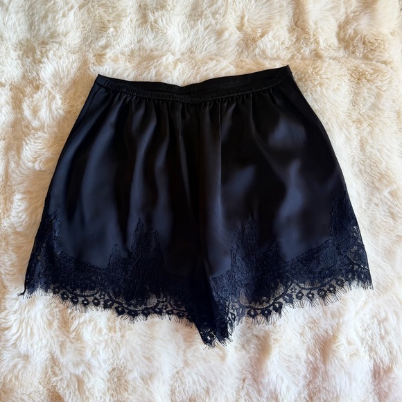Reformation Fern Satin Short In Black, NWOT, NEVER WORN, NO FLAWS. - Picture 5 of 8